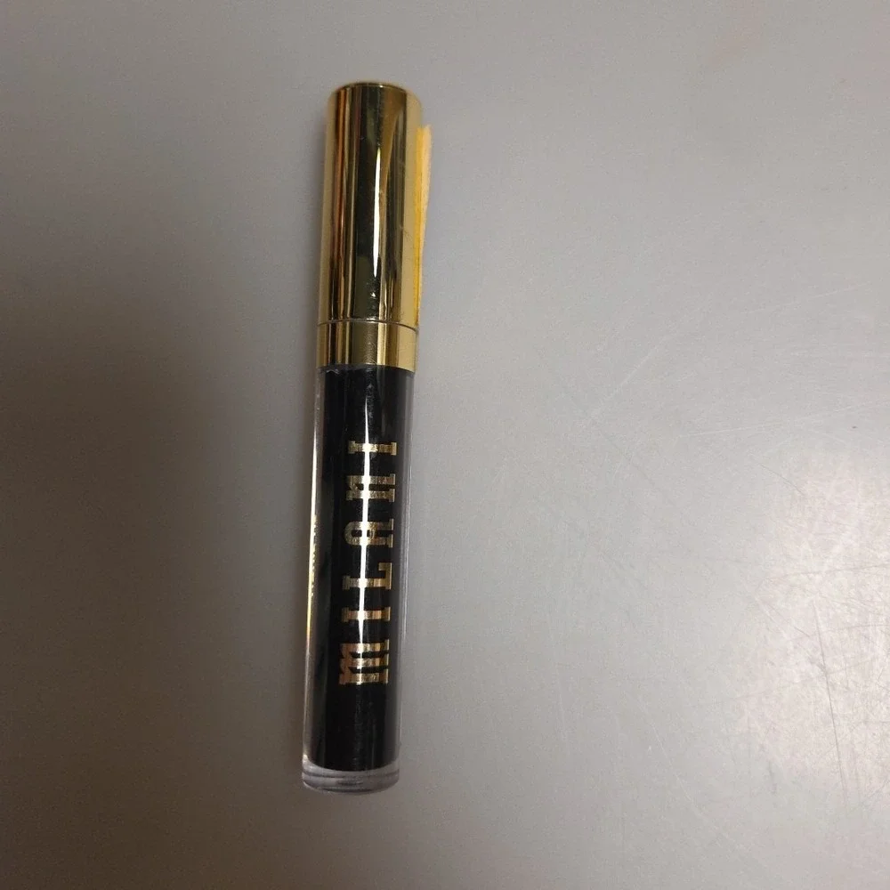 Milani Stay Put‎ Black Lipstick 230 0.1 FL Oz